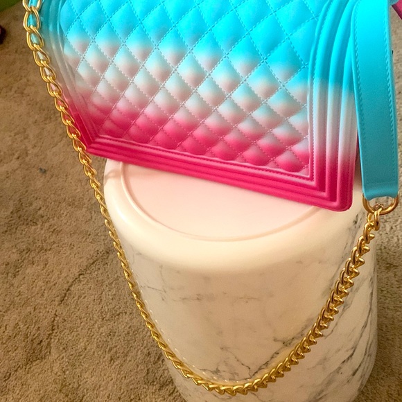 A purse I brought that I thought I would wear but never did ! - Picture 2 of 4